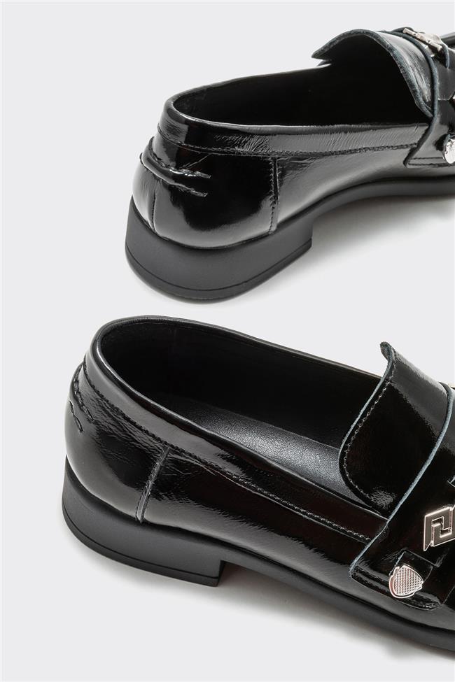 Siyah Deri Kadın Loafer