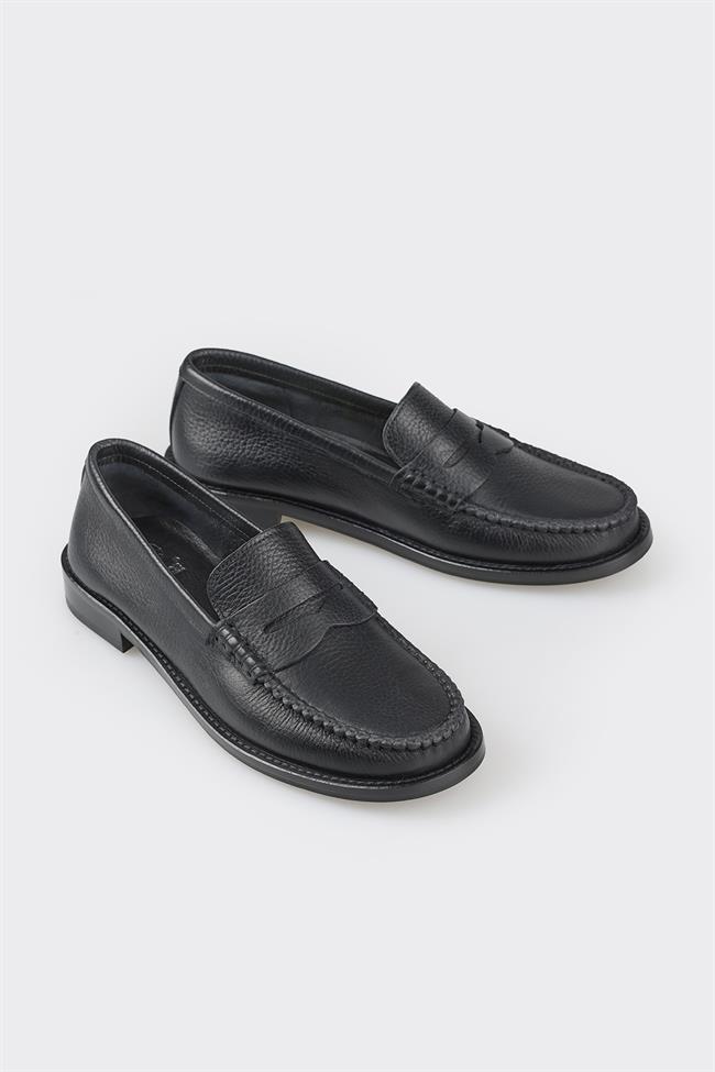 Siyah Deri Kadın Loafer