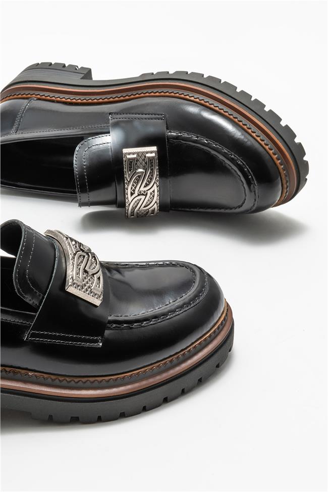 Siyah Deri Kadın Loafer