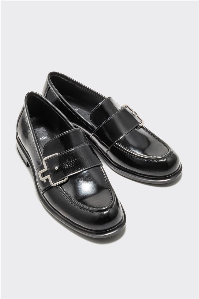 Siyah Deri Kadın Loafer