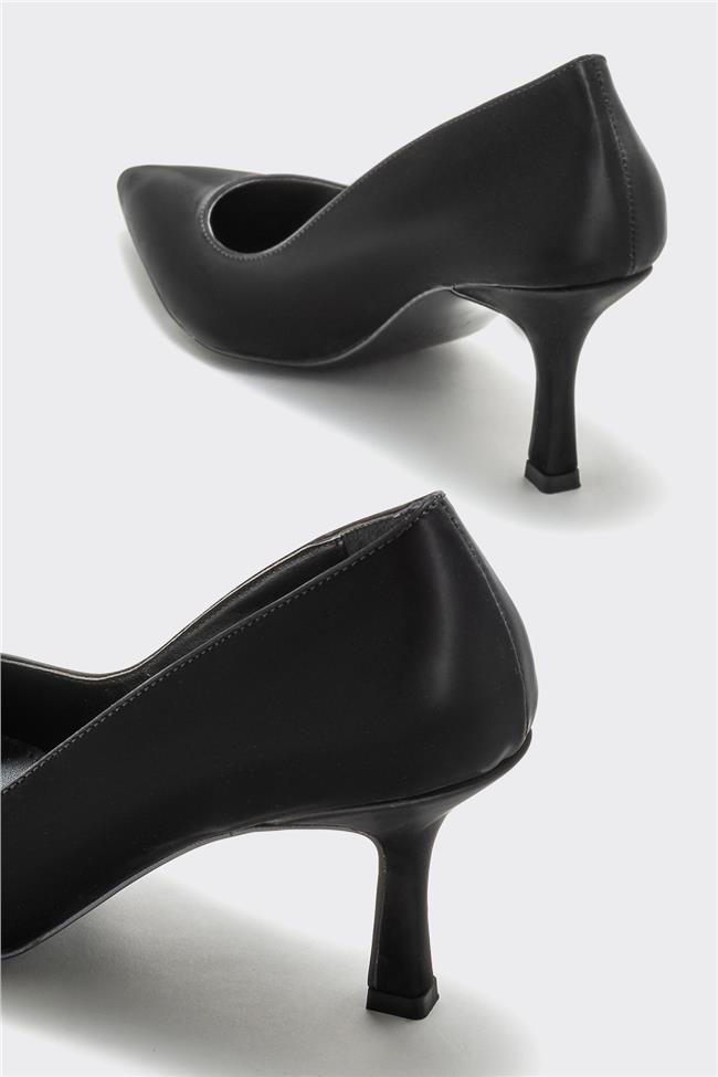 Siyah Kadın Stiletto