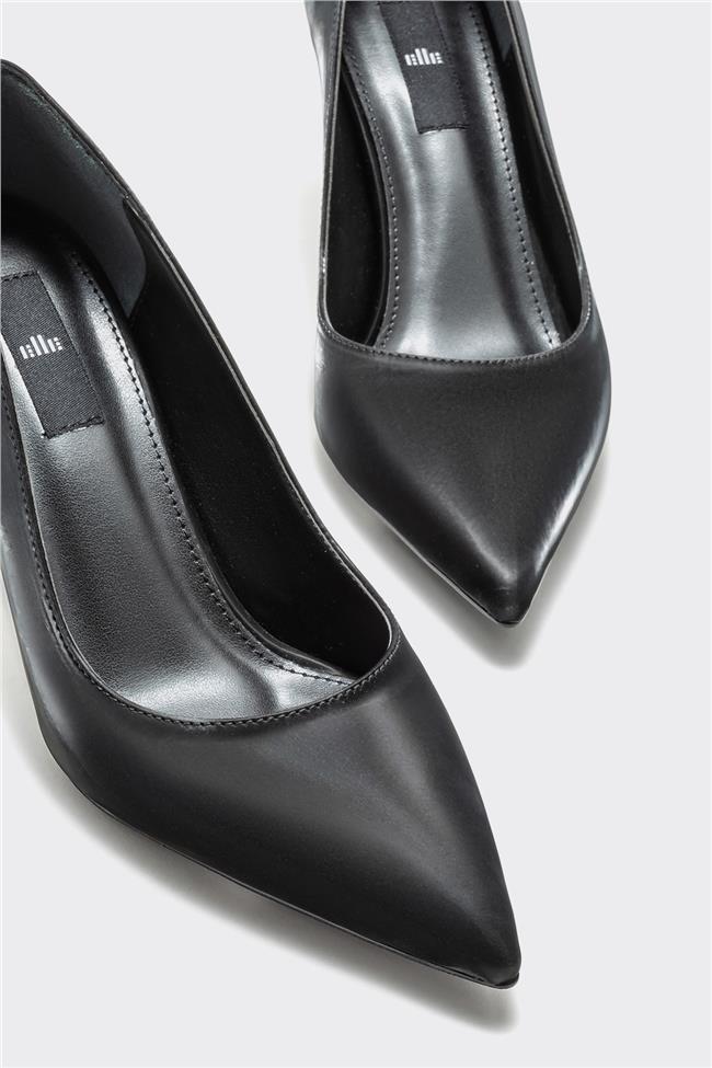 Siyah Kadın Stiletto