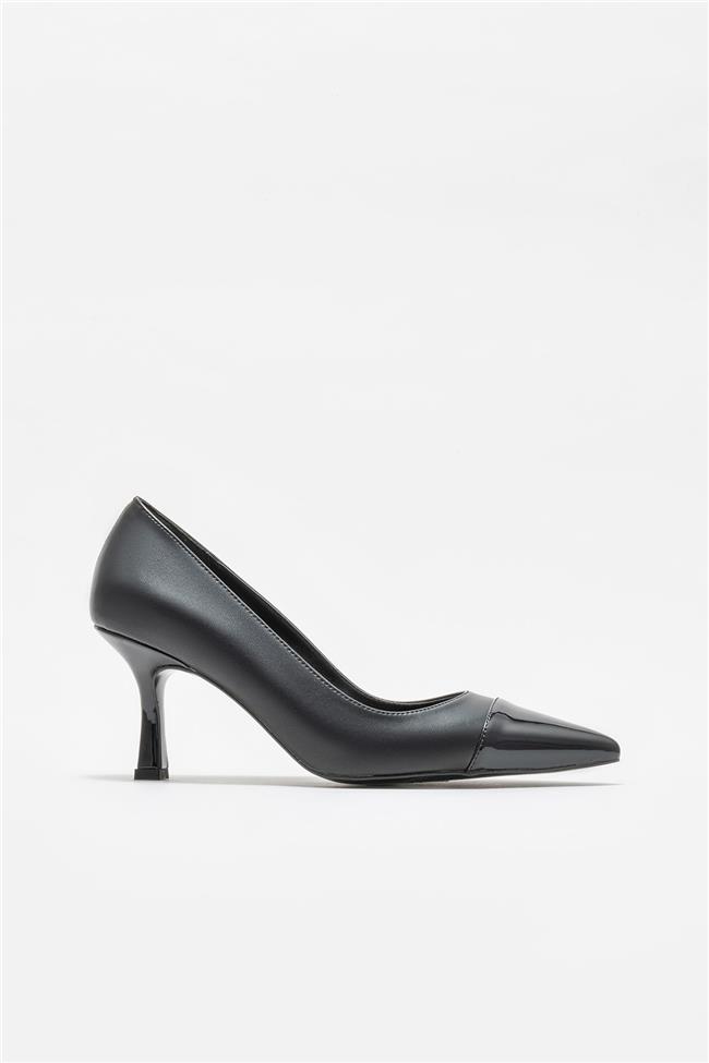 Siyah Kadın Stiletto