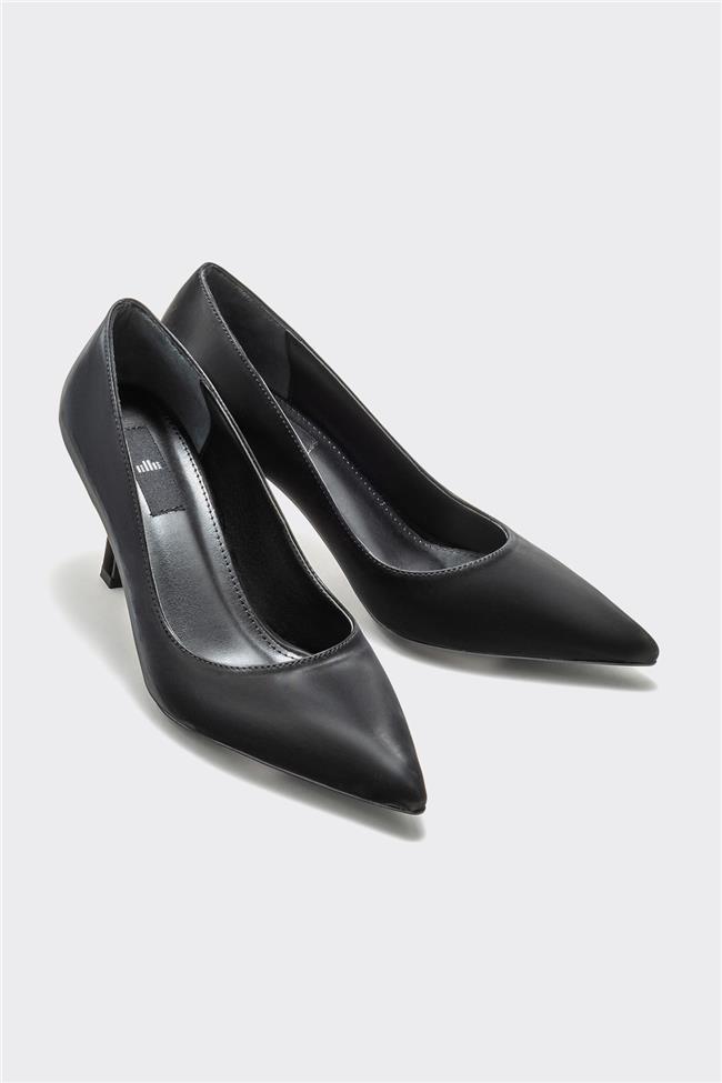 Siyah Kadın Stiletto