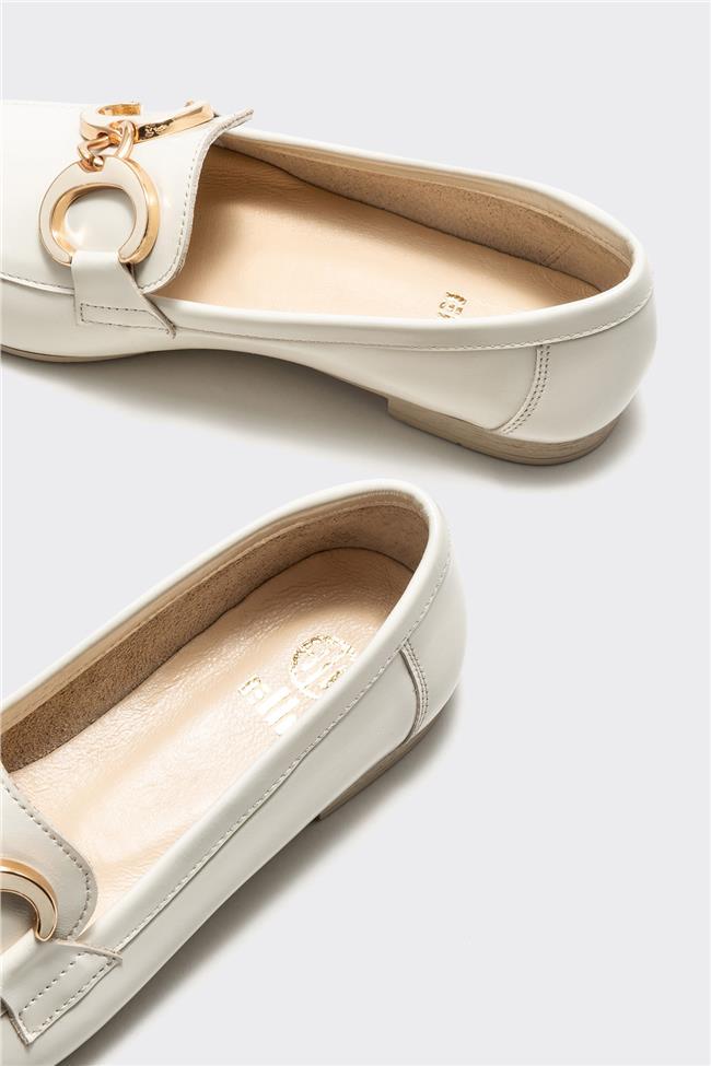 Bej Deri Kadın Loafer