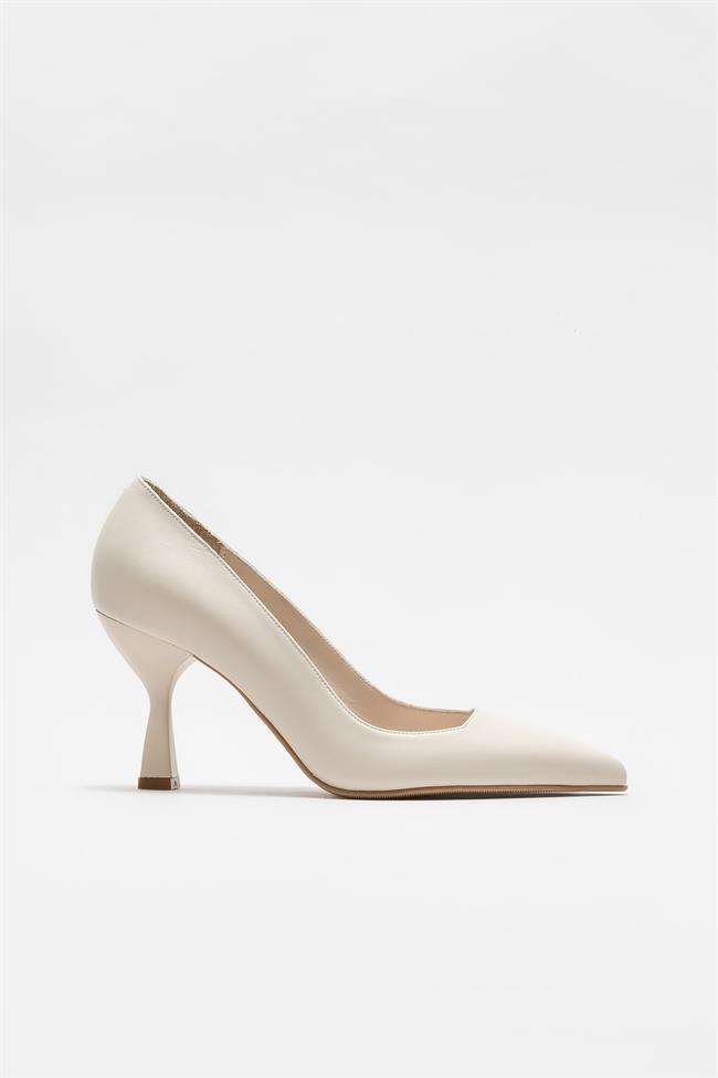 Ekru Deri Kadın Stiletto