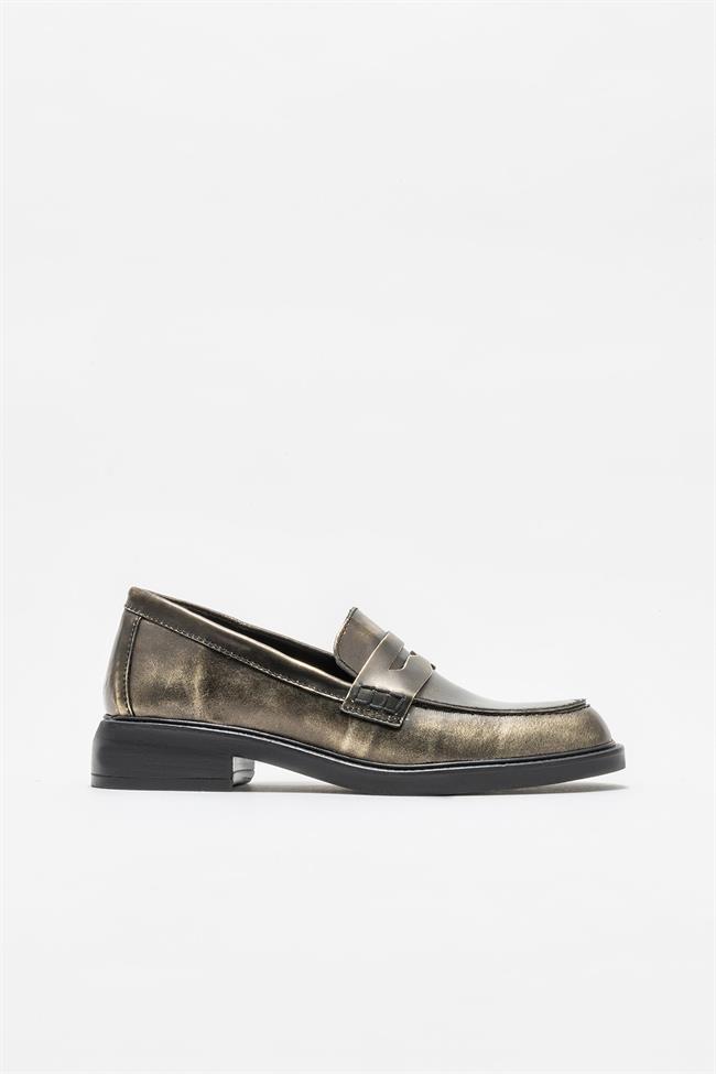 Gold Deri Kadın Loafer
