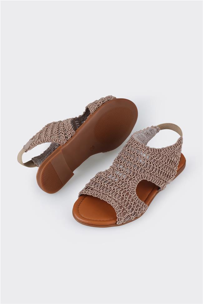 Naturel Kadın Düz Sandalet