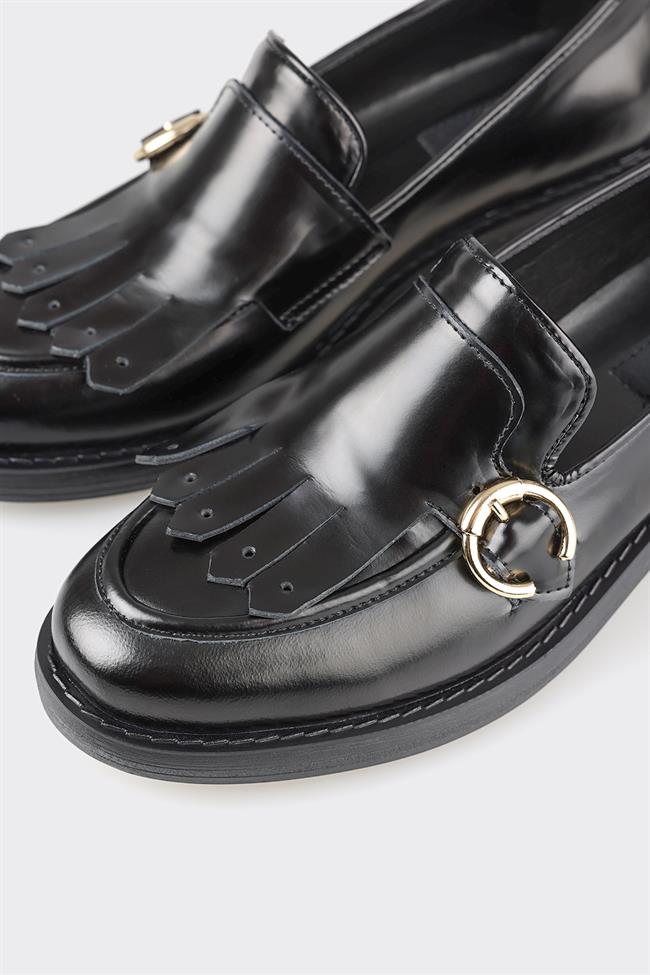 Siyah Deri Kadın Loafer