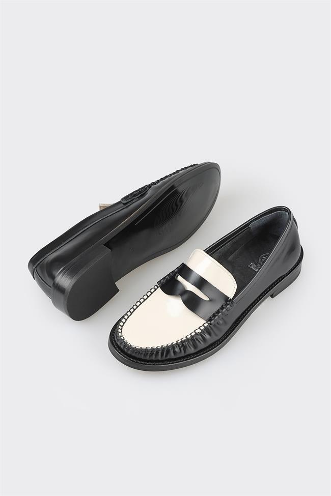 Siyah Deri Kadın Loafer