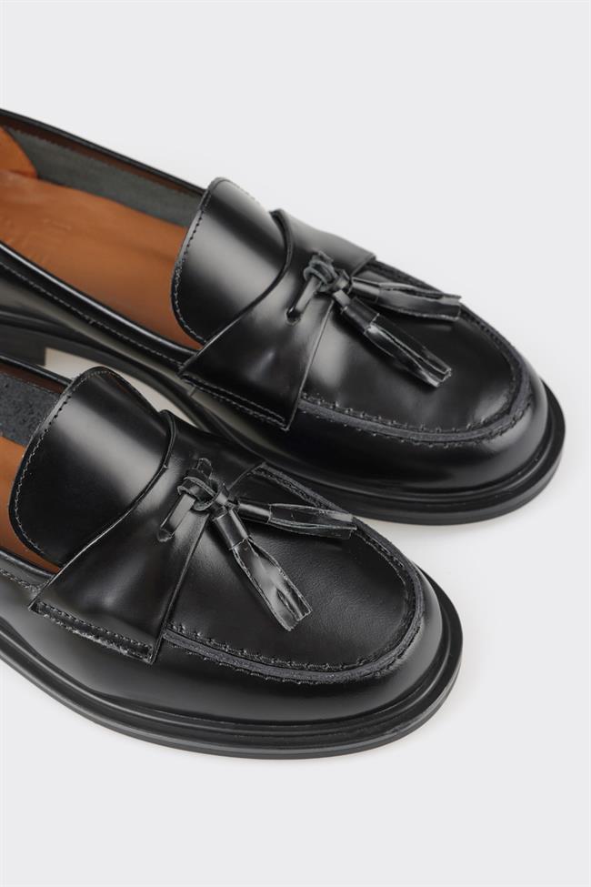 Siyah Deri Kadın Loafer