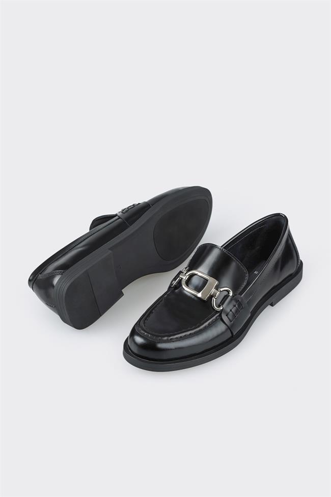 Siyah Deri Kadın Loafer