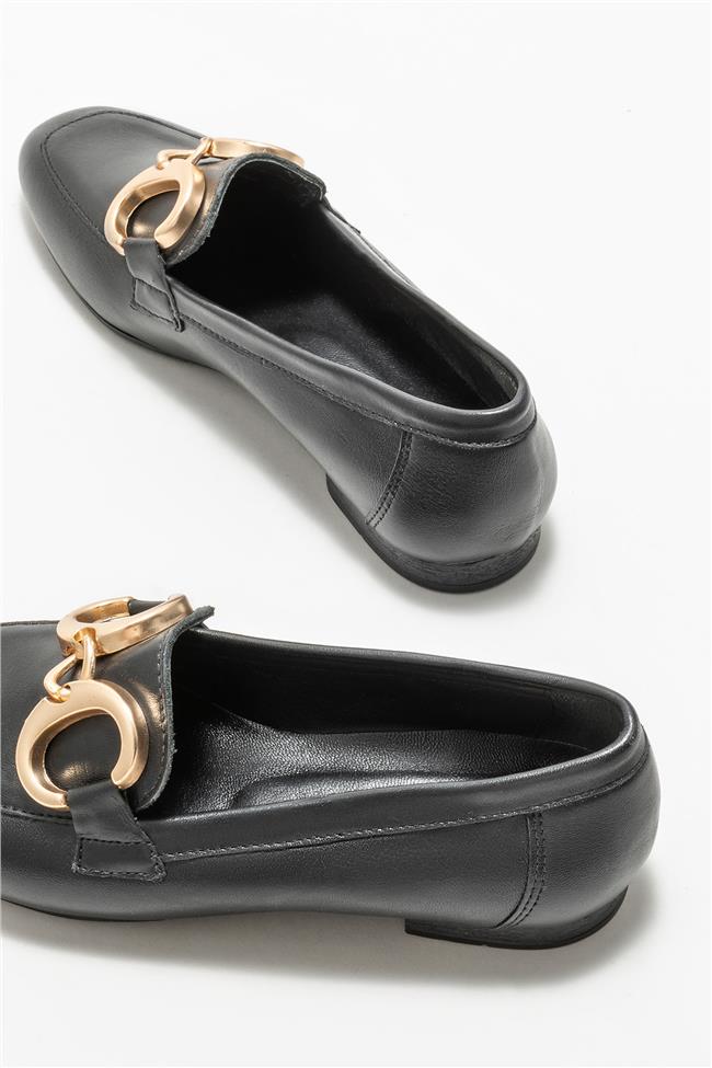 Siyah Deri Kadın Loafer