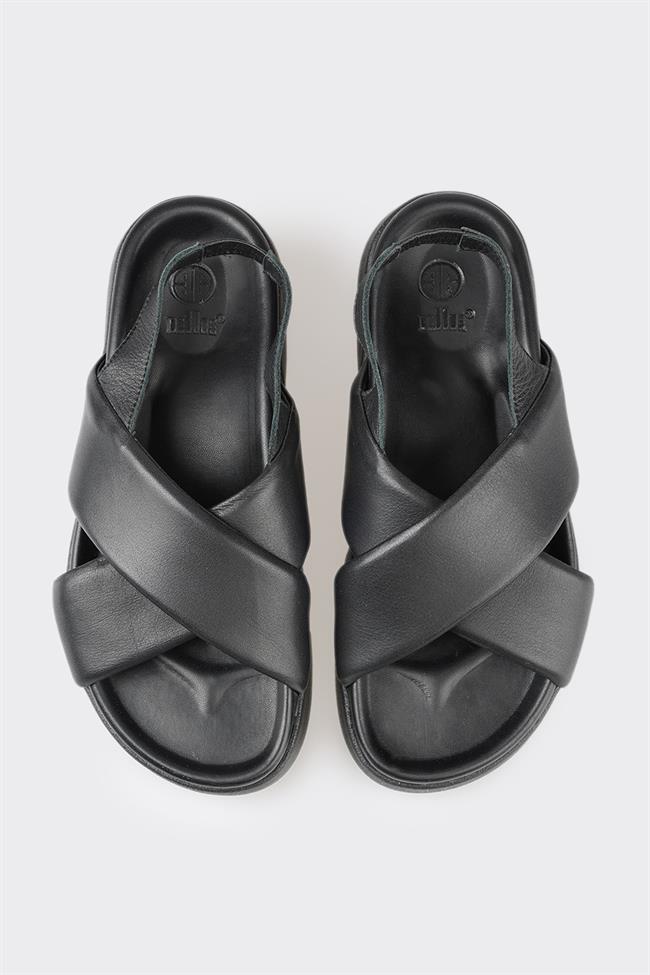 Siyah Deri Kadın Spor Sandalet