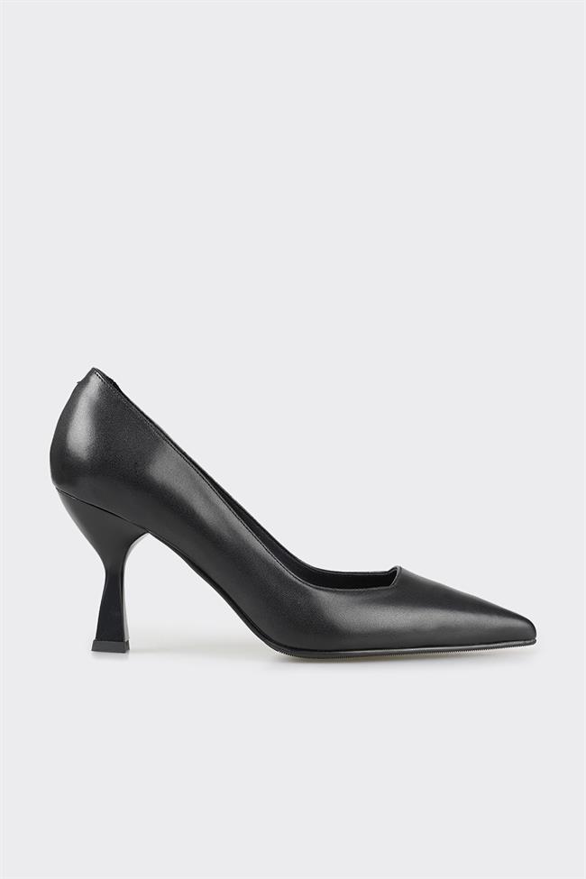 Siyah Deri Kadın Stiletto