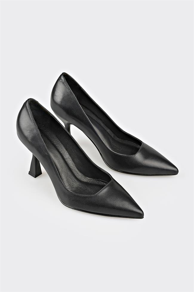 Siyah Deri Kadın Stiletto