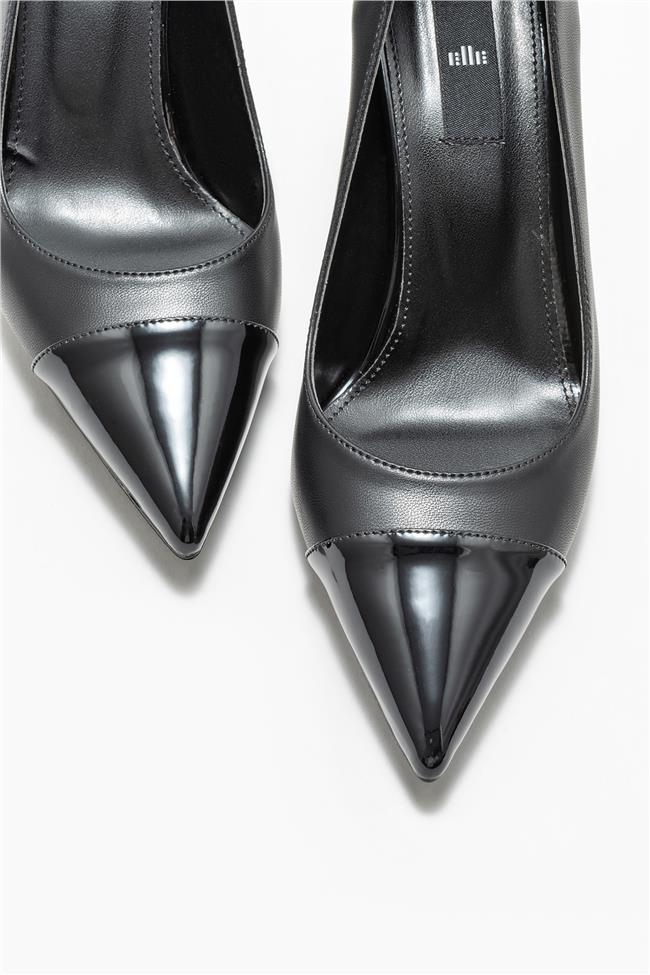Siyah Kadın Stiletto