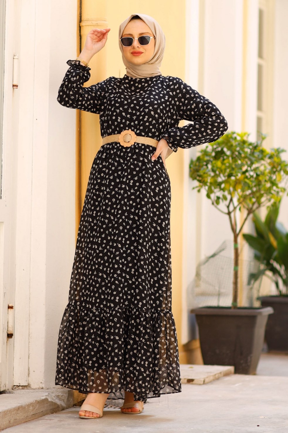 Hasır Kemerli Çiçek Desen Şifon Elbise - Siyah