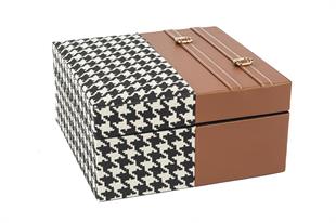 Kahve Deri Takı Kutusu 22x22x11cm