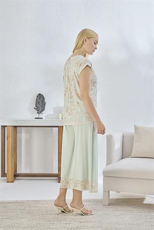 14474 ЖЕНСКАЯ ПИЖАМА С КАПРИ ОВЕРСАЙЗ