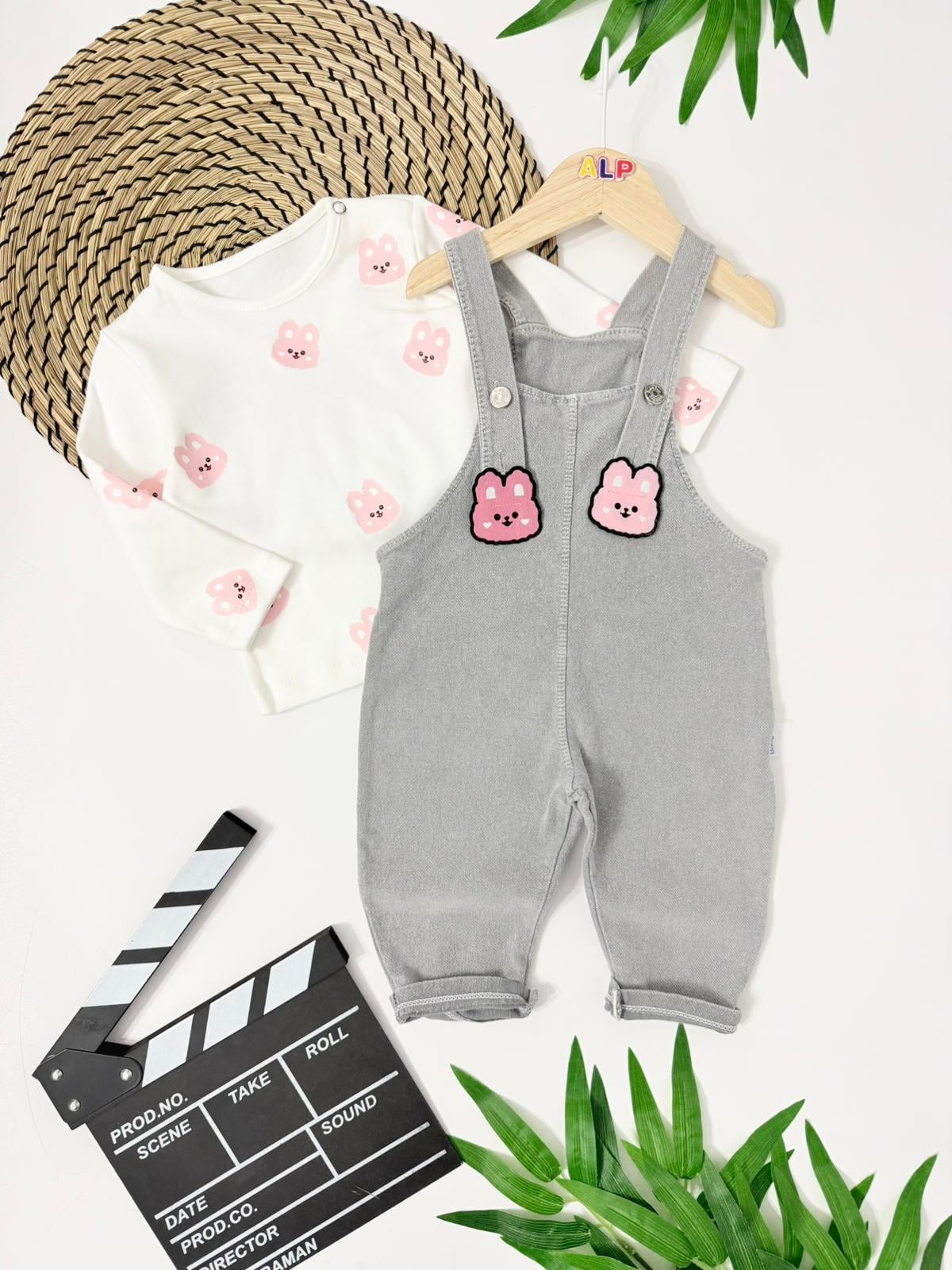 Şirin Tavşan suratlar baskılı omuzdan çıtçıt badili mevsimlik kot kumaş 2 parça salopet set