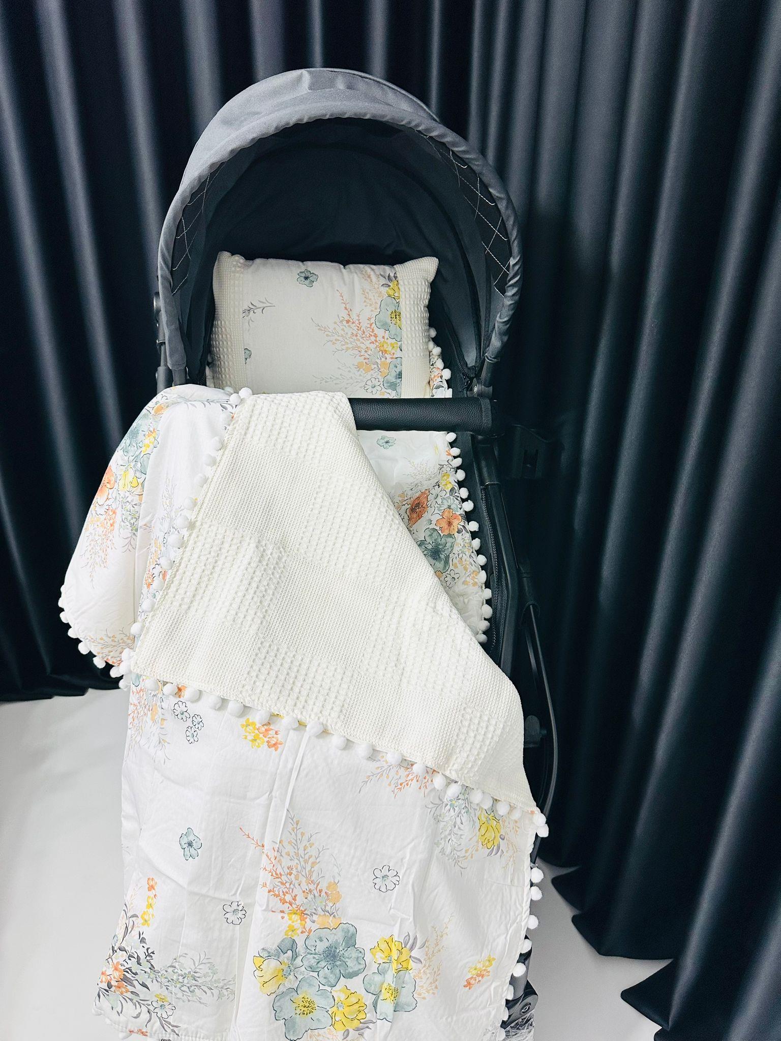 Carmen  90*100 Çift Katlı Pikeli Müslin Battaniye Yastık ve Alt Açma 3lü Set - Krem