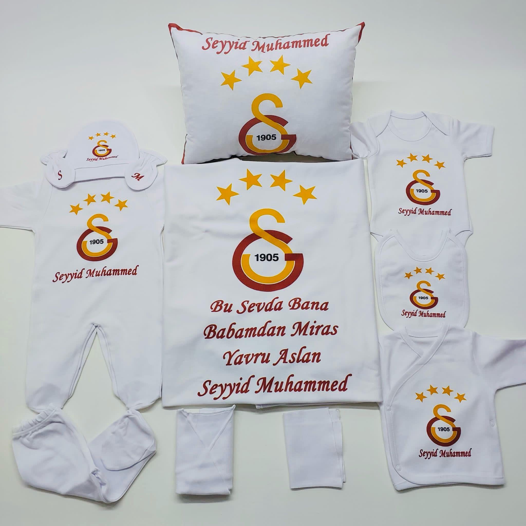 Fanatik Kırmızı  11 Parça İsme Özel Hastane Çıkışı Seti