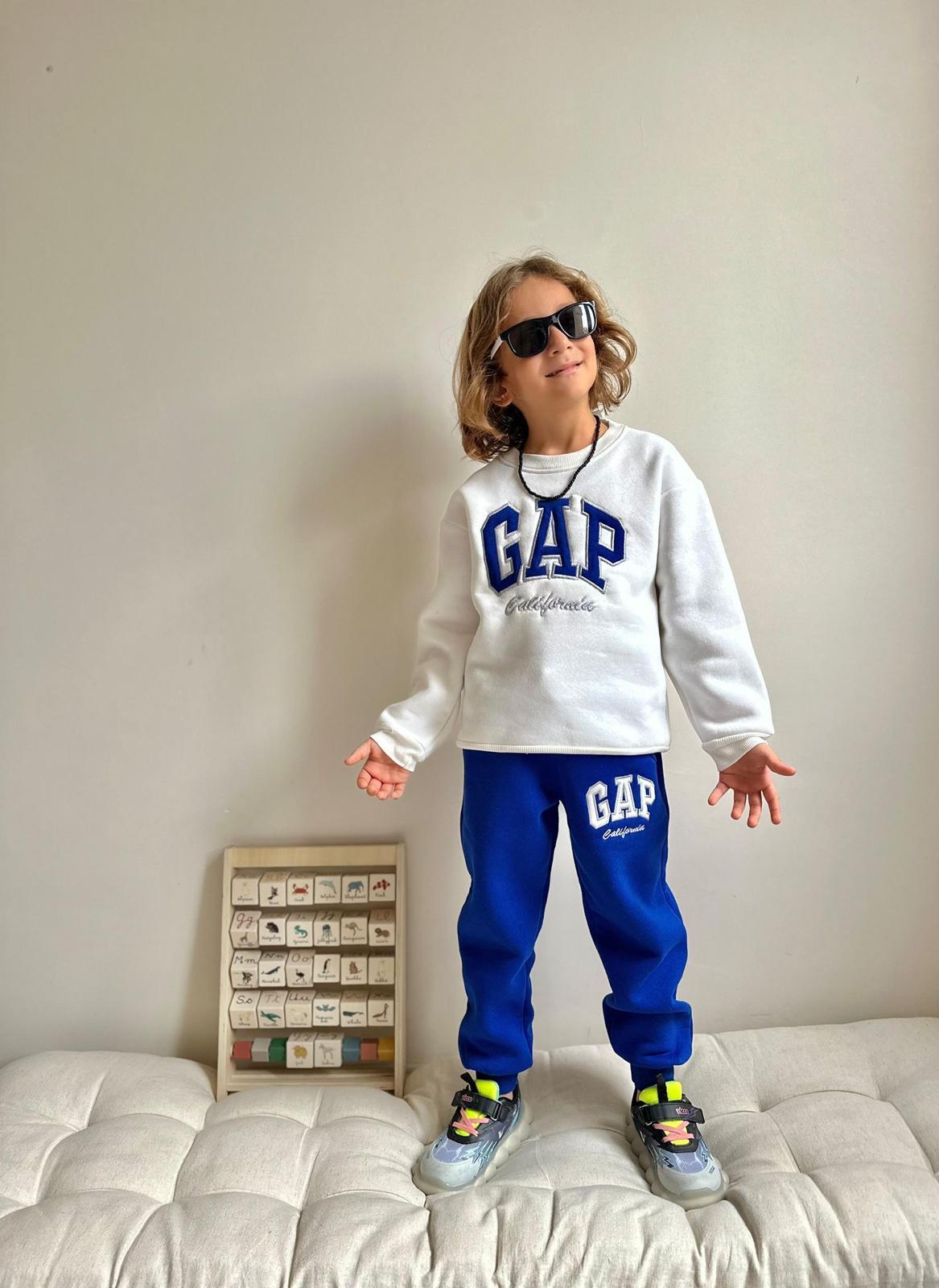 Gap 3 İp İçi Şardonlu cep detaylı Eşofman Takım