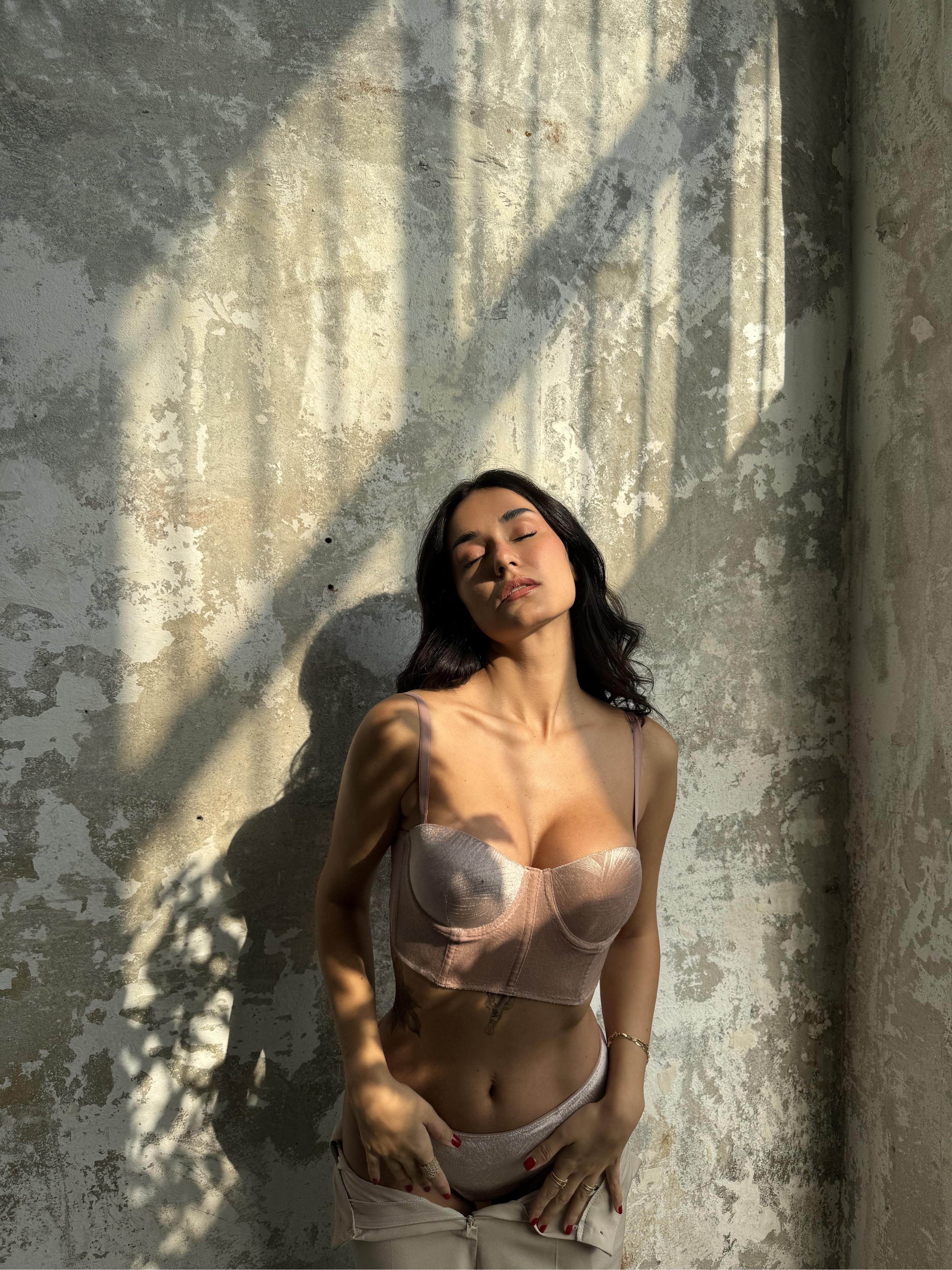 Cansoy Eros Kadife Pudra Bustiyer Takım