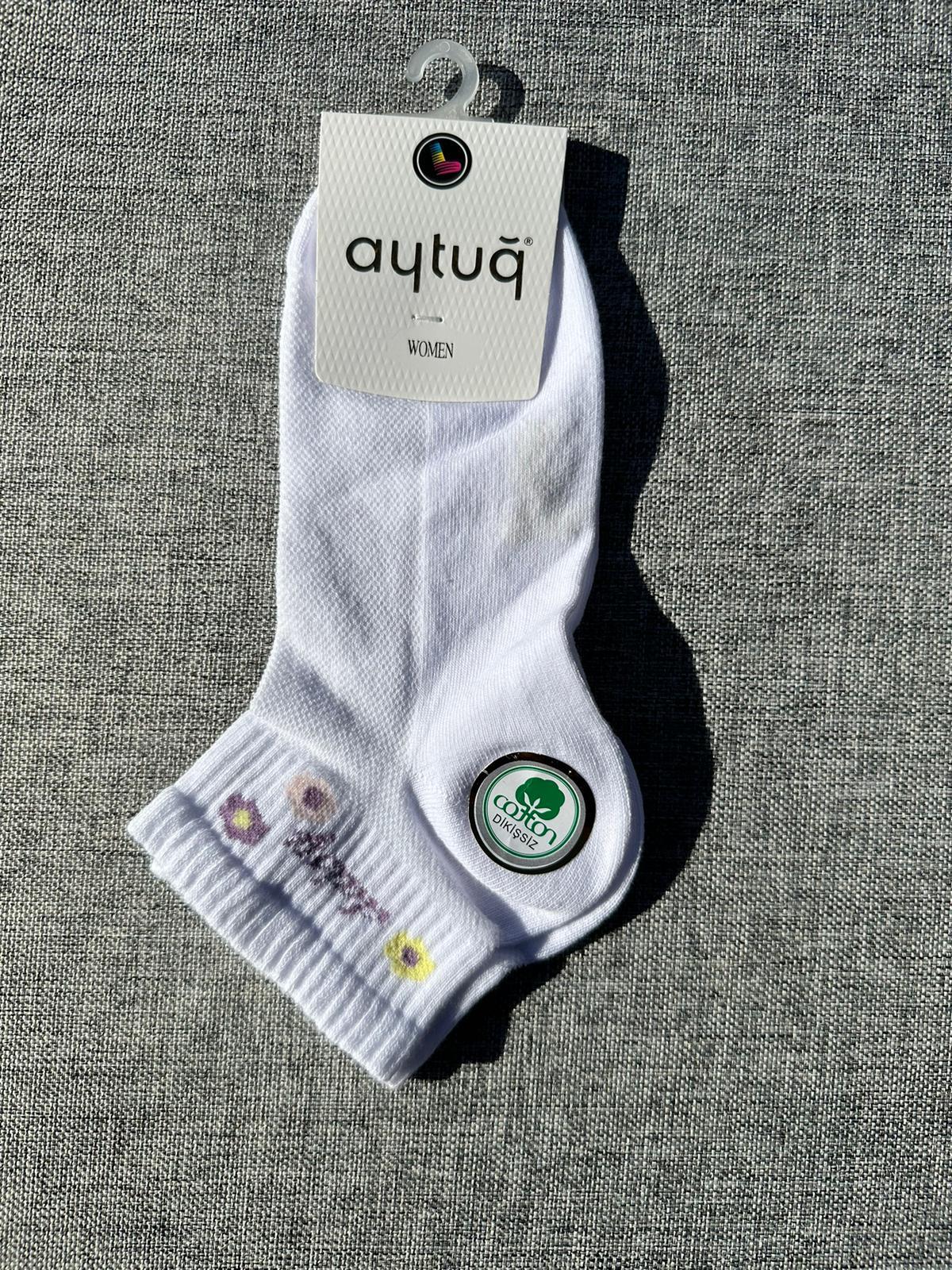 Aytuğ Bayan Dikişsiz Beyaz Patik2