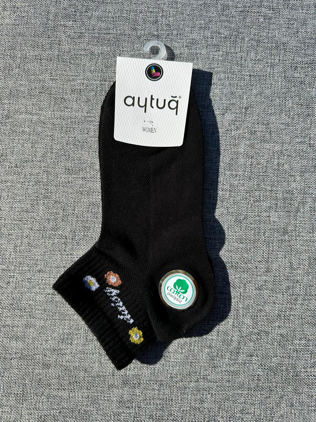 Aytuğ Bayan Dikişsiz Siyah Patik2