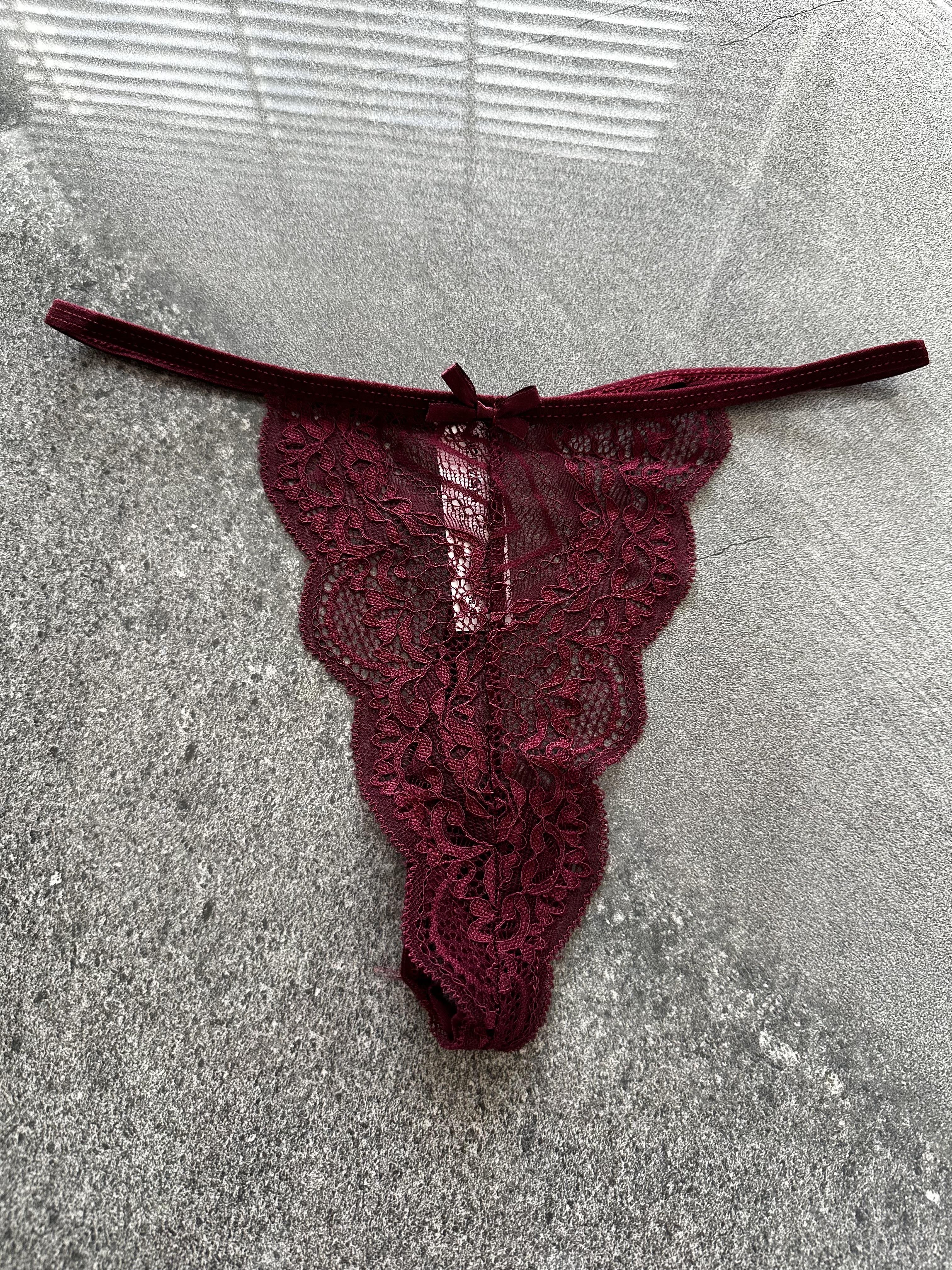 Dantelli İpli Bordo Tanga