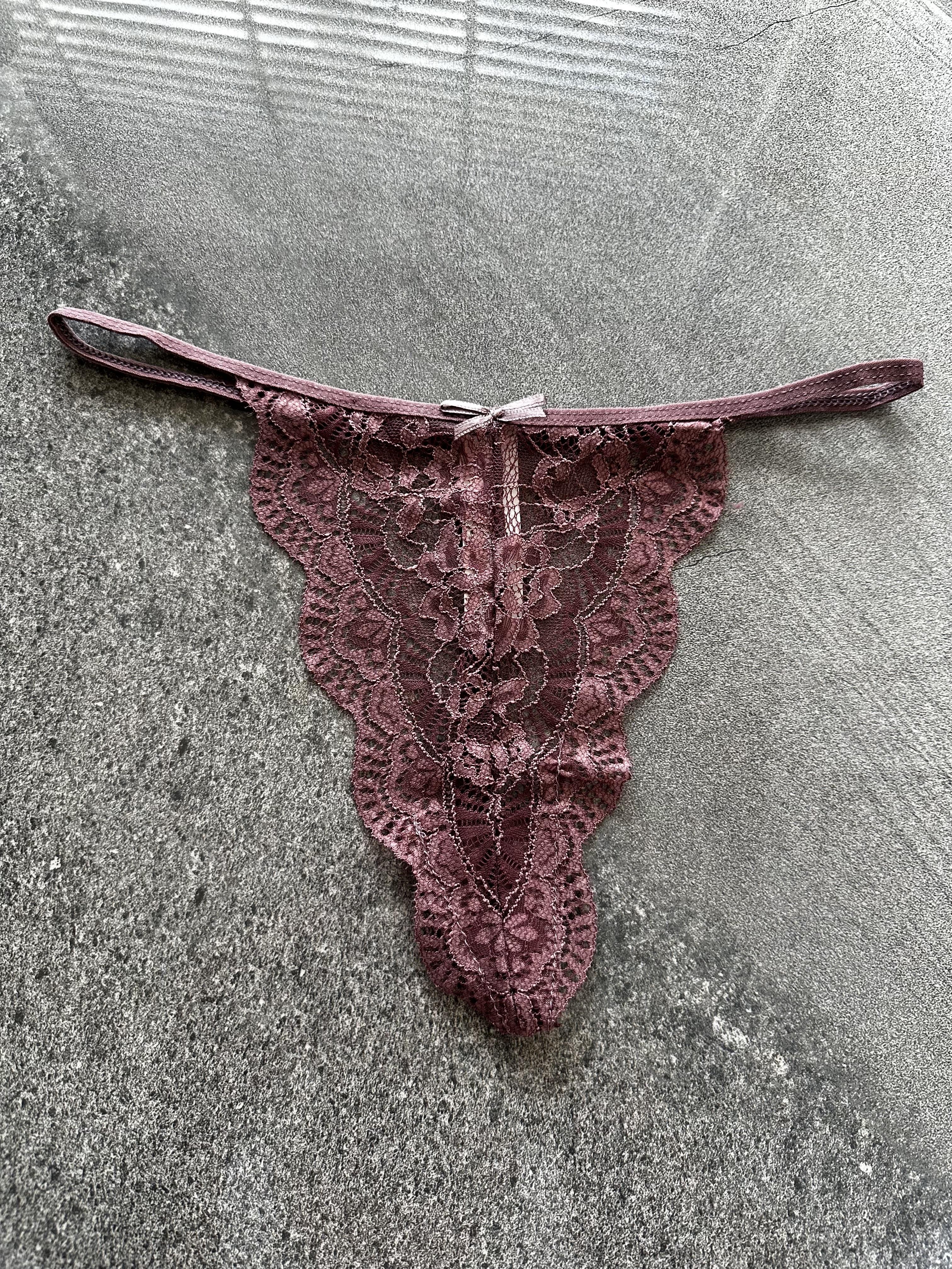 Dantelli İpli Vizon Tanga