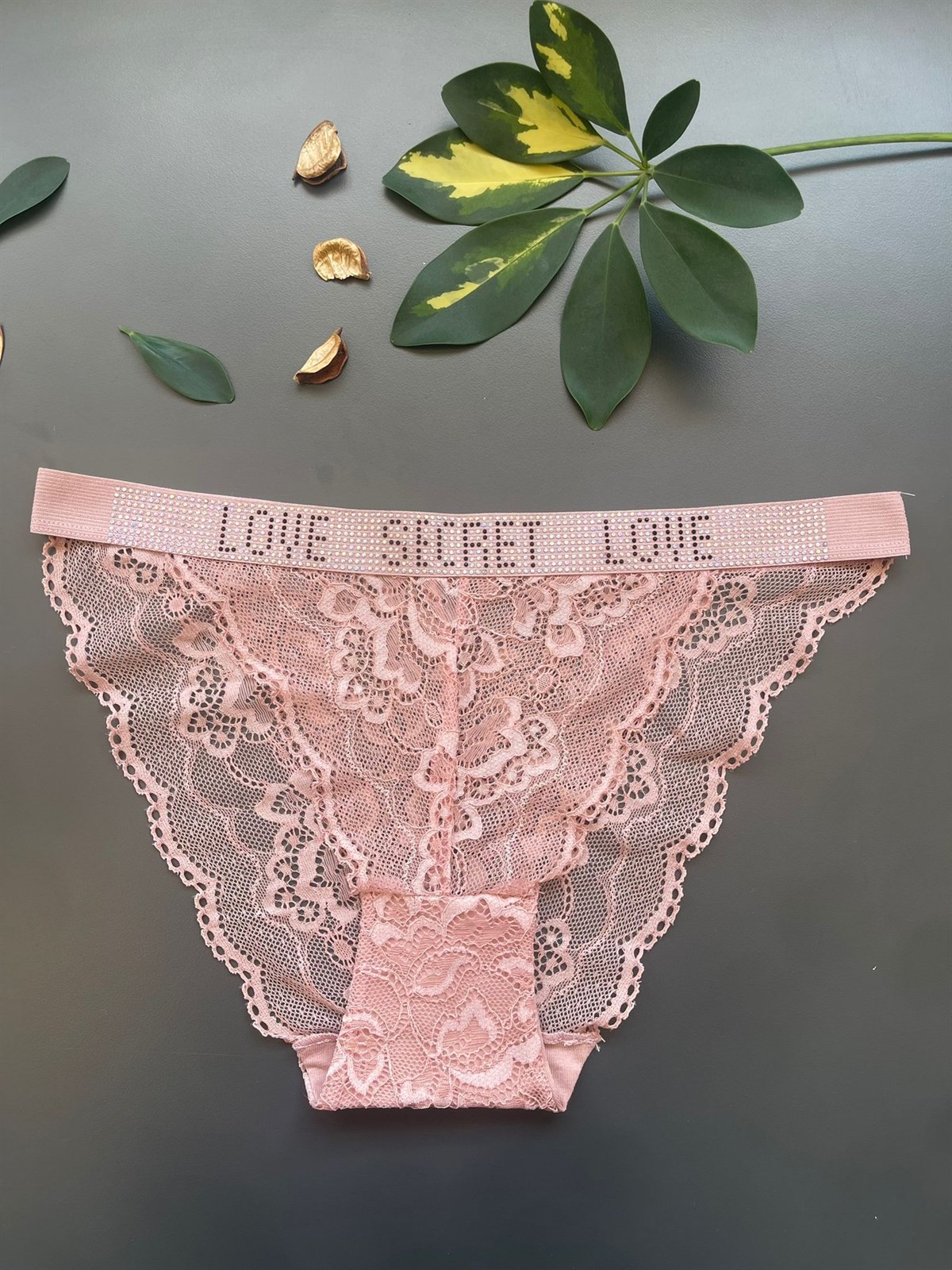 Dantelli Kemeri Taşlı Külot (4666)