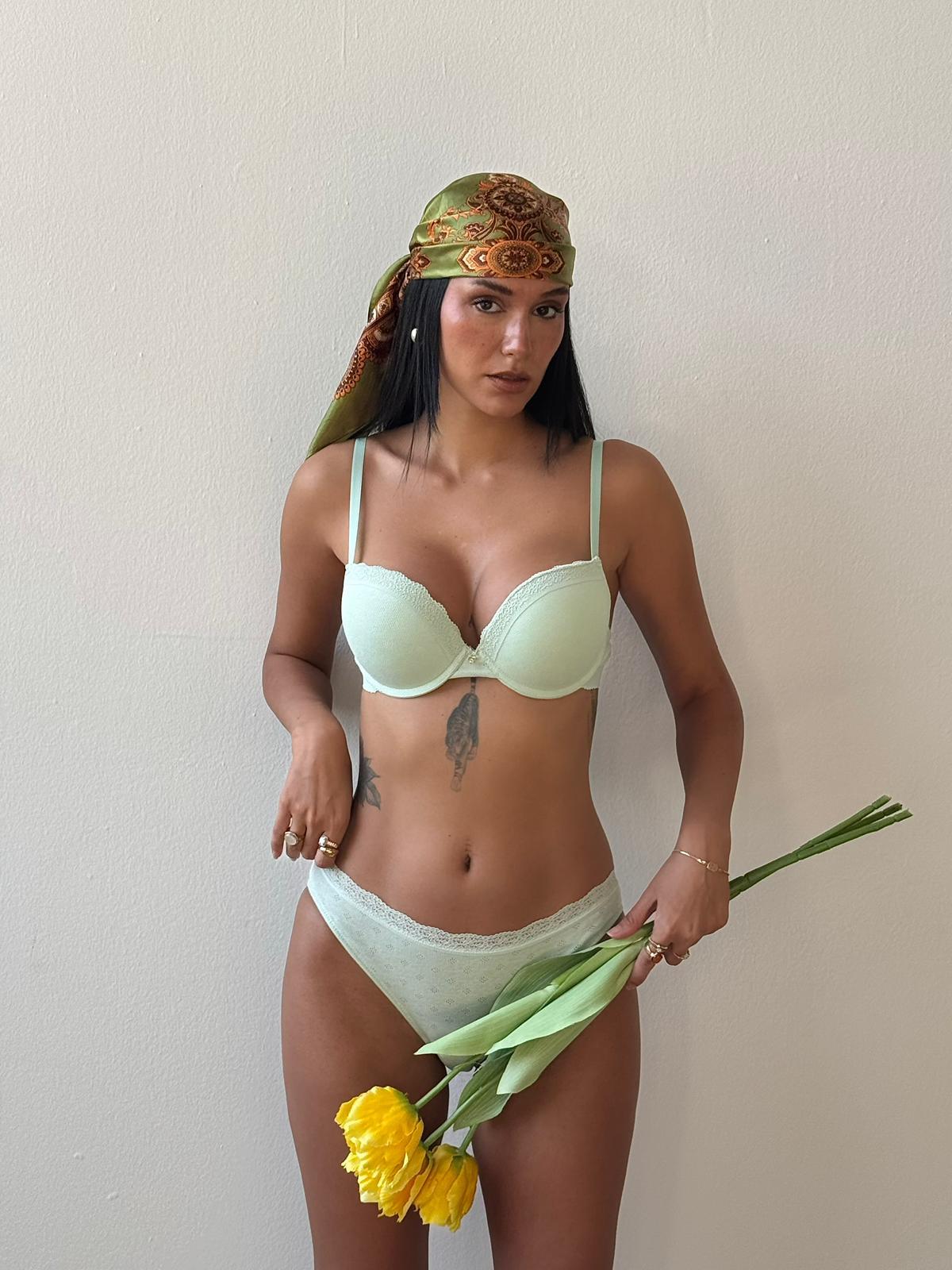 Desenli Destekli Balenli Sütyen Takımı (724T)