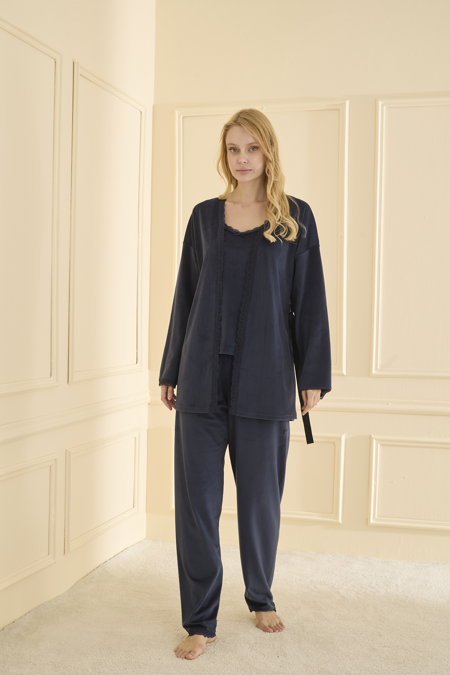 Kadife Lacivert 3'lü Pijama Takımı