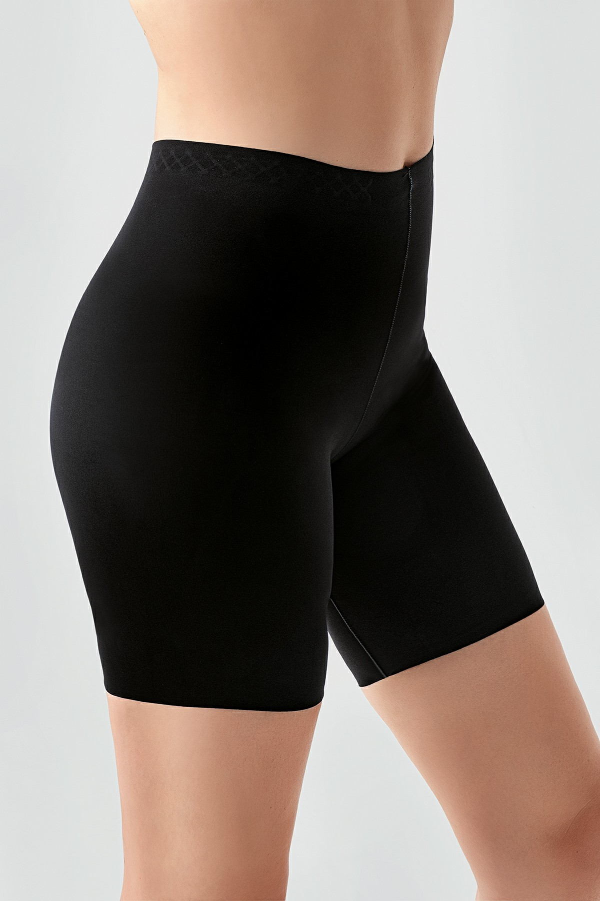 Lazer Kesim Siyah Şort Korse 9209