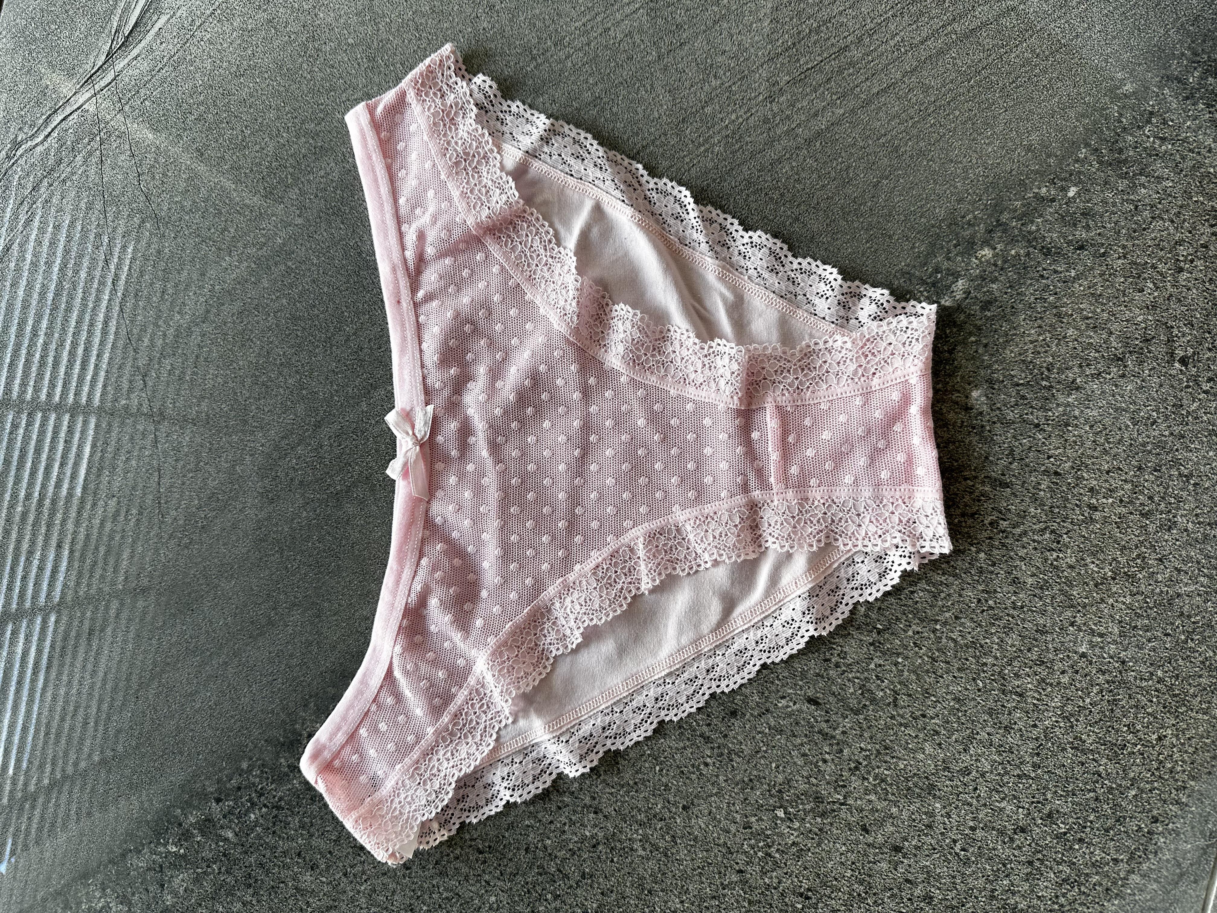 Puantiyeli Dantelli Pudra Külot