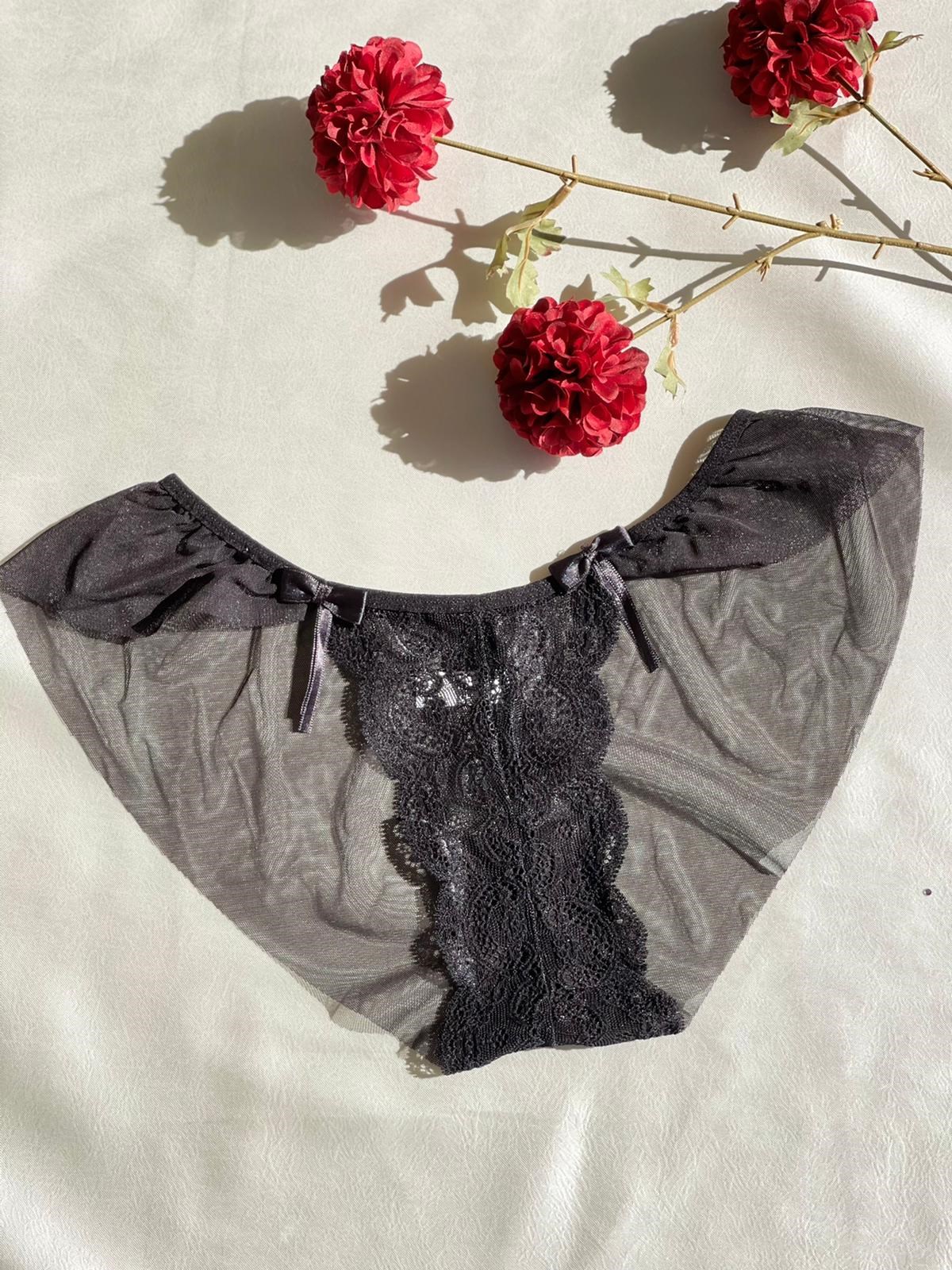 Siyah Tül Dantelli Kadın Külot