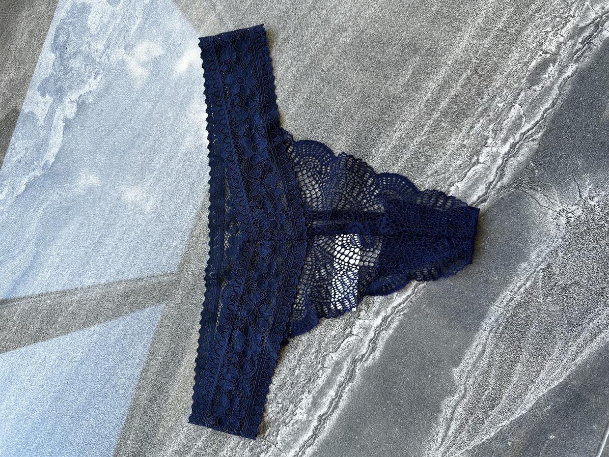 Tam dantelli arka ip Tanga