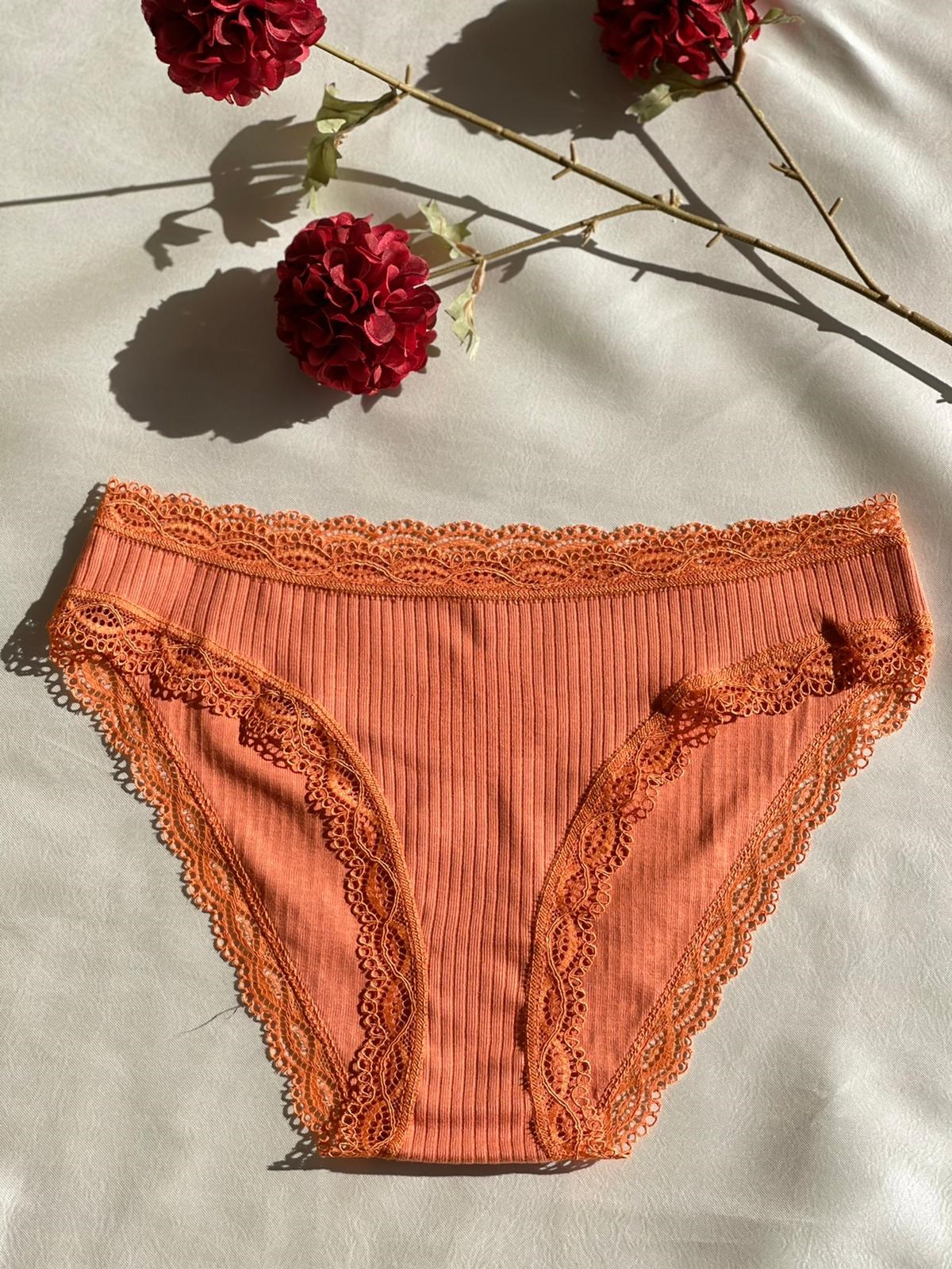 Tarçın Dantelli Pamuk Kadın Külot