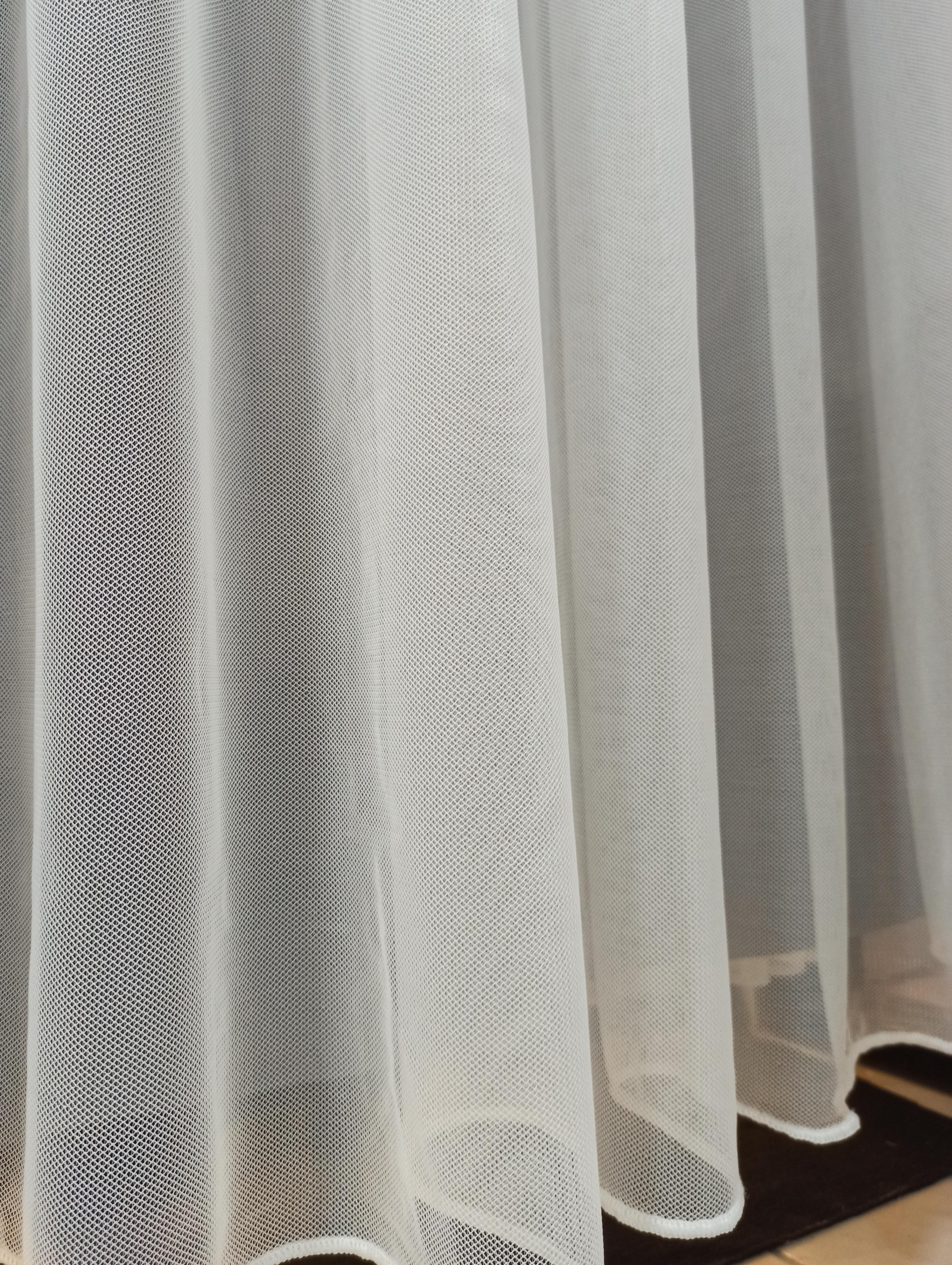 Tül PerdeLİLA00111HİLAL TEKSTİL VE DERİ ÜRÜNLERİ GIDA SAN. TİC. LTD. ŞTİ.LİLA PETEK ZEMİNLİ JAKAR ÖRME TÜL PERDE