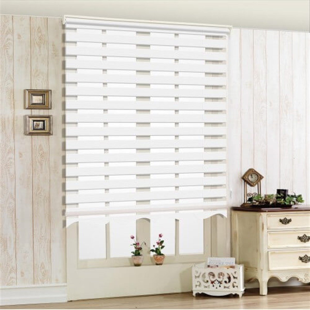 ZEBRA PERDEHİLAL TEKSTİLEKOL - 681HİLAL TEKSTİL VE DERİ ÜRÜNLERİ GIDA SAN. TİC. LTD. ŞTİ.PLİSELİ DÜZ ZEBRA PERDE KREM VE BEYAZ RENK SEÇENEKLİ