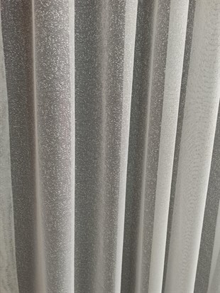 Tül PerdeLİLA0001HİLAL TEKSTİL VE DERİ ÜRÜNLERİ GIDA SAN. TİC. LTD. ŞTİ.LİLA BOZKIR 02 SERPME DESEN TÜL PERDE