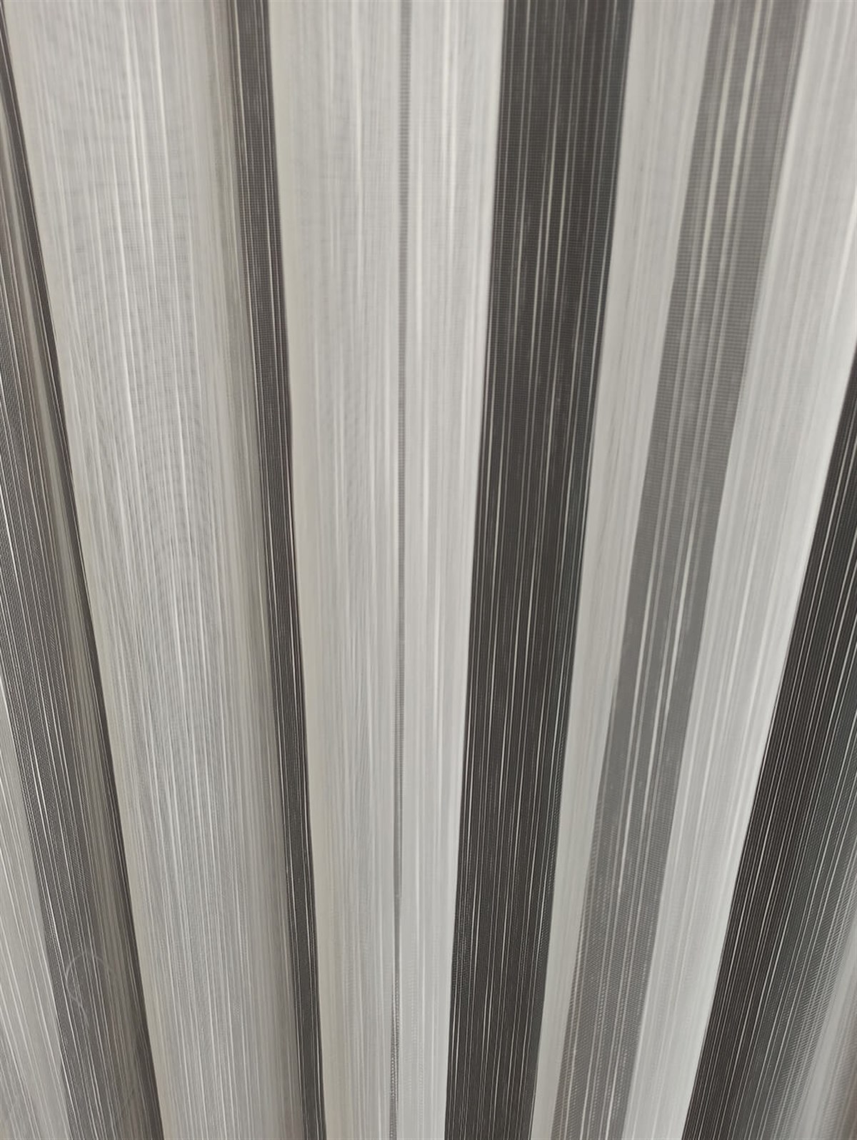 Tül PerdeLİLA0001HİLAL TEKSTİL VE DERİ ÜRÜNLERİ GIDA SAN. TİC. LTD. ŞTİ.LİLA BEREKET 06 ETEĞİ KURŞUNLU DÜZ TÜL PERDE