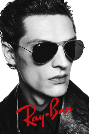 RAY BAN