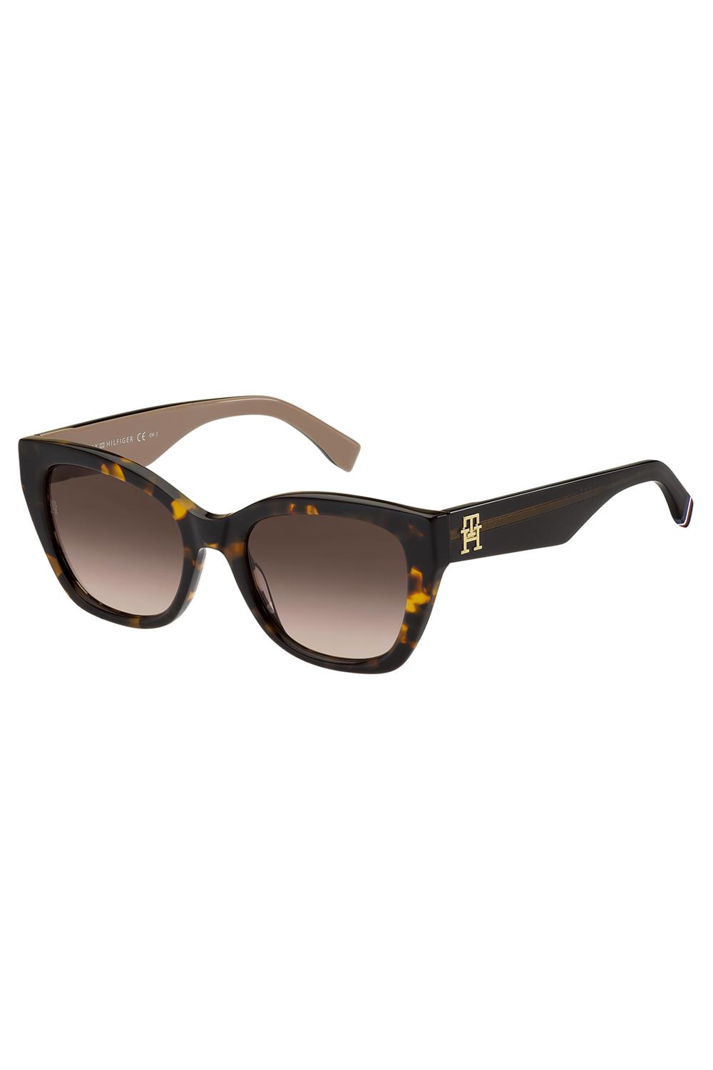 TH 1980/S 086 52 HA Tommy Hilfiger Erkek Güneş GözlüğüTommy HilfigerTH 1980/S 086 52 HA TOMMY HILFIGER GÜNEŞ GÖZLÜĞÜ