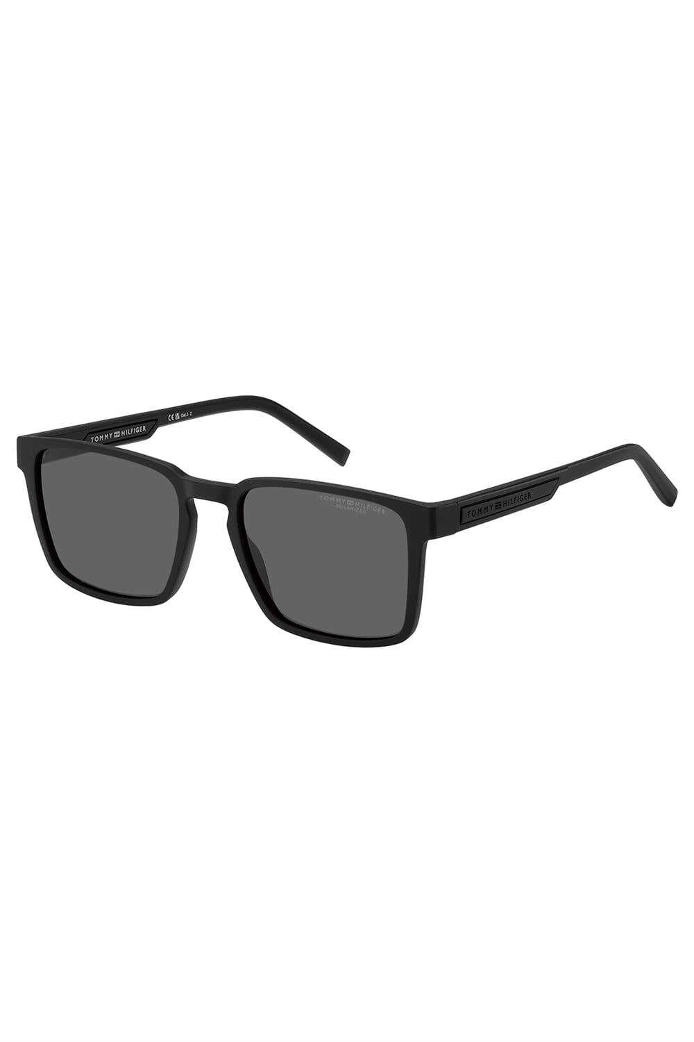 TH 2088/S 003 55 M9 Tommy Hilfiger Erkek Güneş GözlüğüTommy HilfigerTH 2088/S 003 55 M9 TOMMY HILFIGER GÜNEŞ GÖZLÜĞÜ