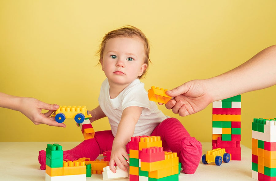 9 Aylık Bebek Oyuncakları Tavsiyesi