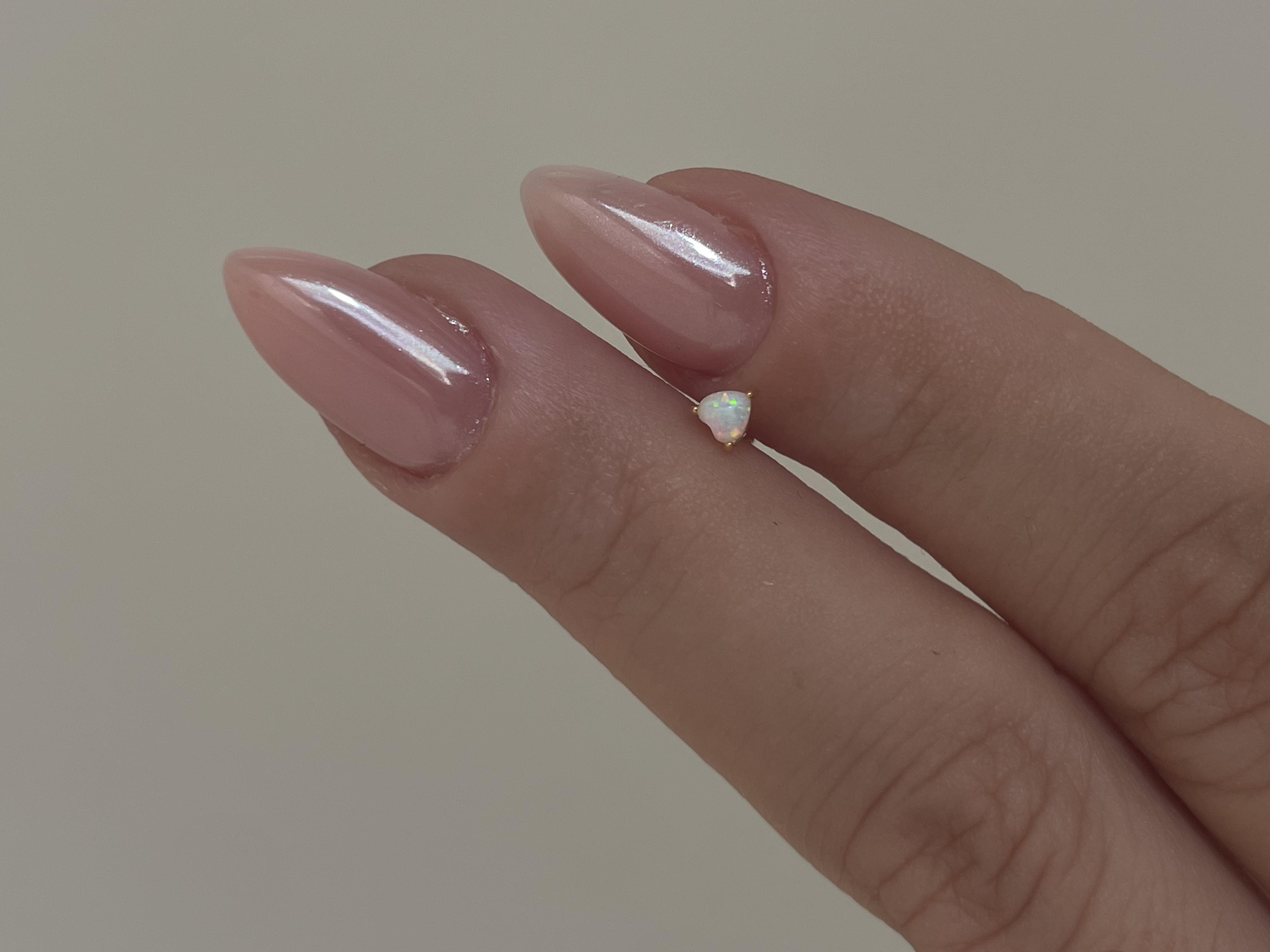  Opal Taşlı Kalp Piercing